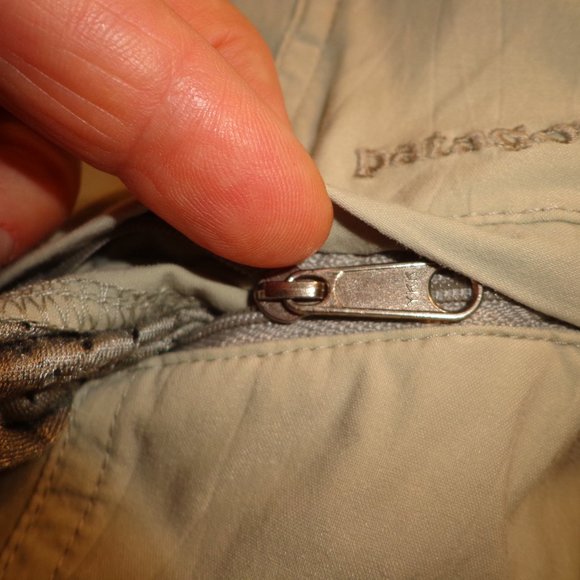 Patagonia Sport Multifunctional Hiking Pants Wm's XS Tan Elastic Waist Pockets - Picture 10 of 15